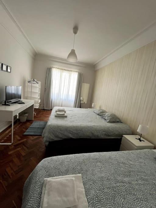 Habitacion Privada Para 3 Grande Con Balcon Lisbon Exterior photo