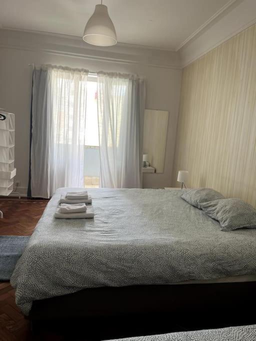 Habitacion Privada Para 3 Grande Con Balcon Lisbon Exterior photo