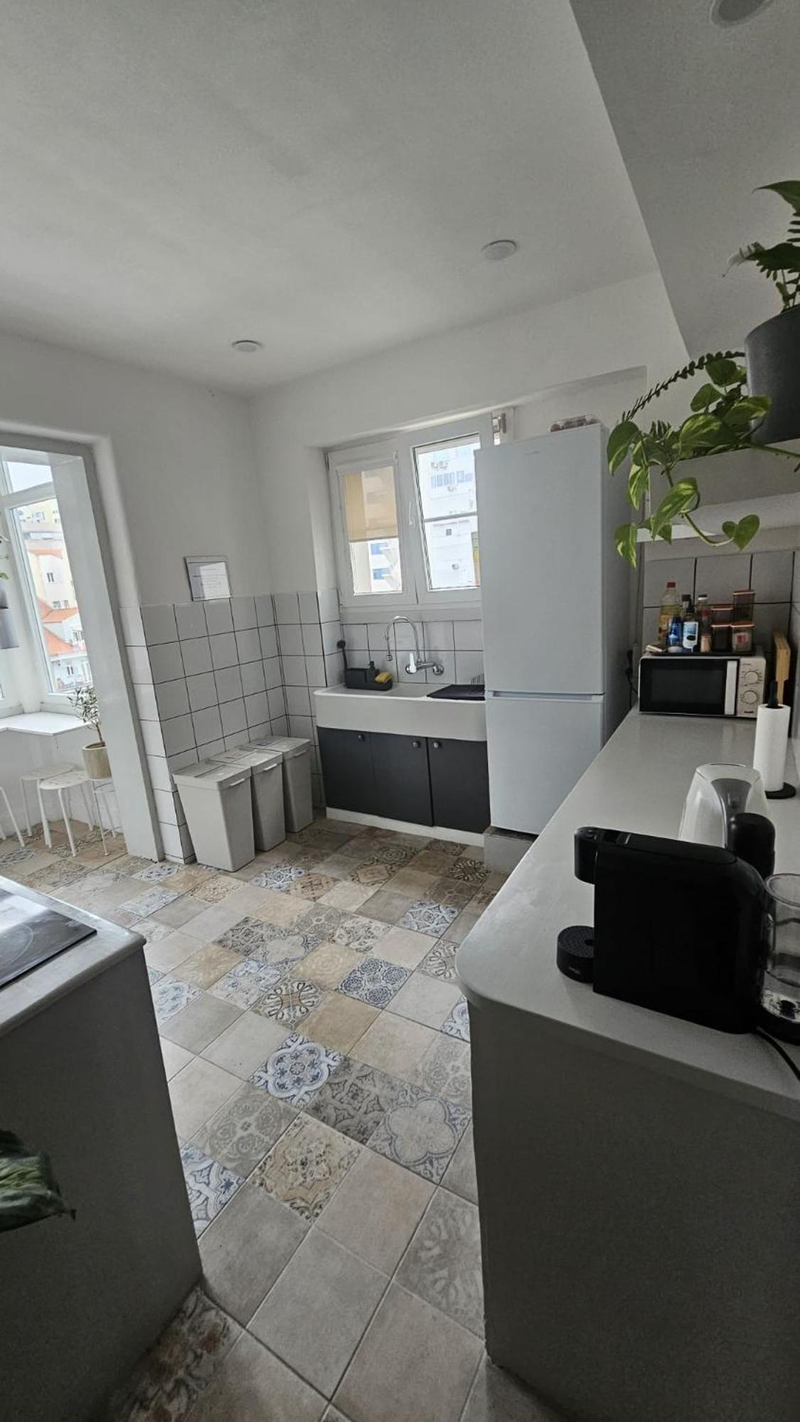 Habitacion Privada Para 3 Grande Con Balcon Lisbon Exterior photo